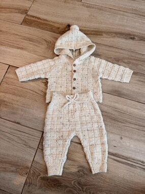 Rylee + Cru Cream Knit Hooded Matching Set